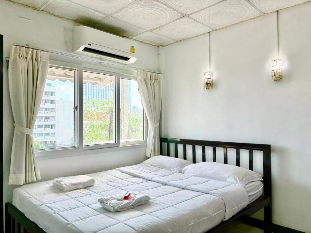 LSN Mansion Room Type - Double Room