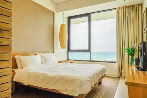 Entire Apartment For Couple