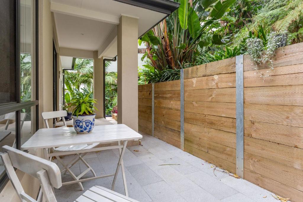 Bea's Cottage in Clontarf Beach photo 4