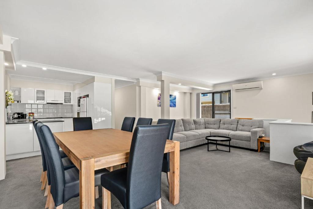 Terrigal Townhouse photo 1