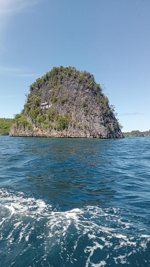 Wainai Homestay - Tap to explore photos