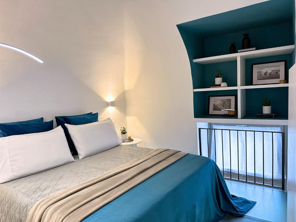 Piazza Vittorio Two-level Modern Apartment, Turin