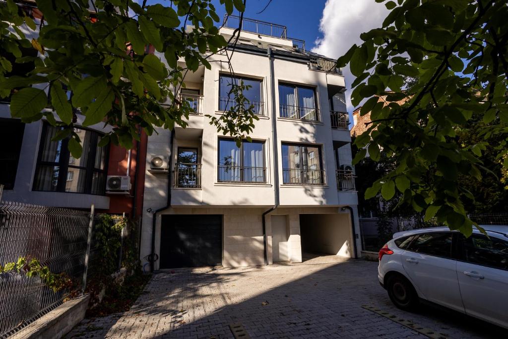 Free Parking Modern 1BR Comfort in Oborishte, Sofia