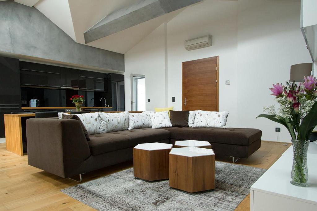 Сьюит (Королевский люкс с террасой), Vienna Suites
