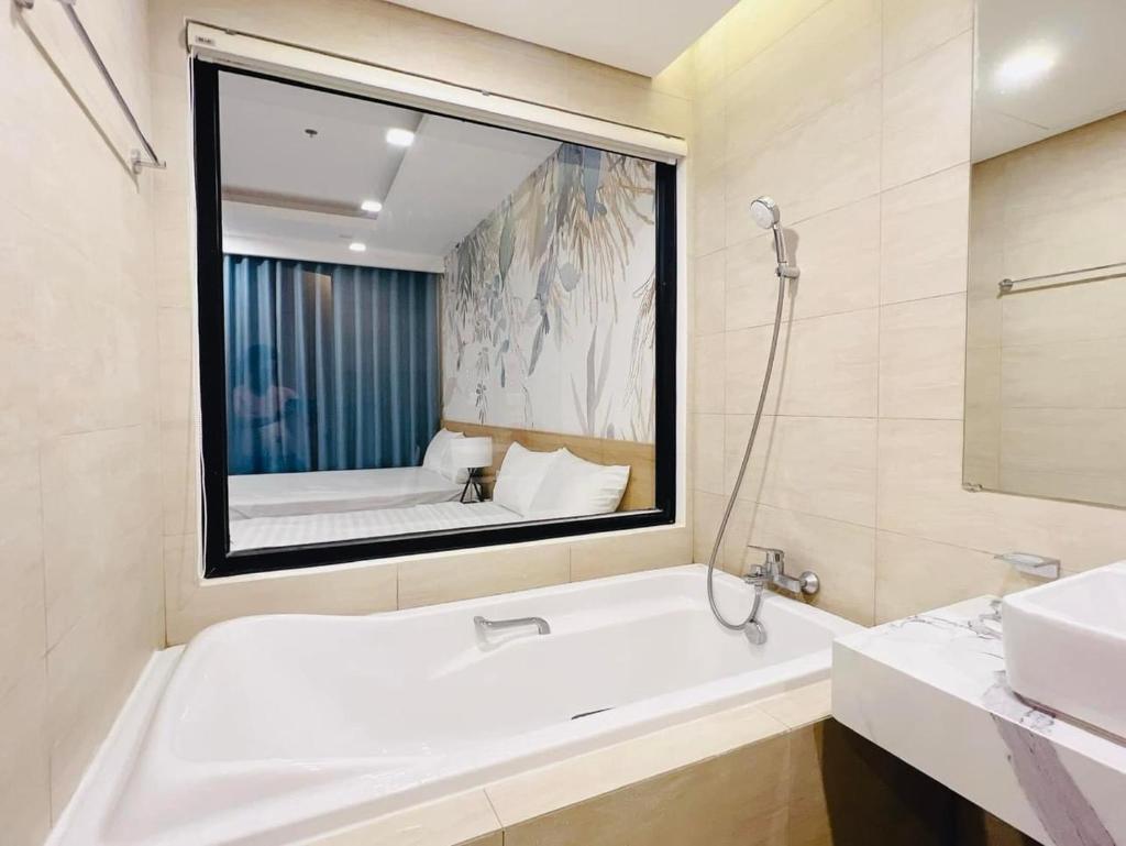 FLC Sea Tower Quy Nhơn-Căn Hộ Du Lịch 5 Sao Mặt Biển-Biên Apartment