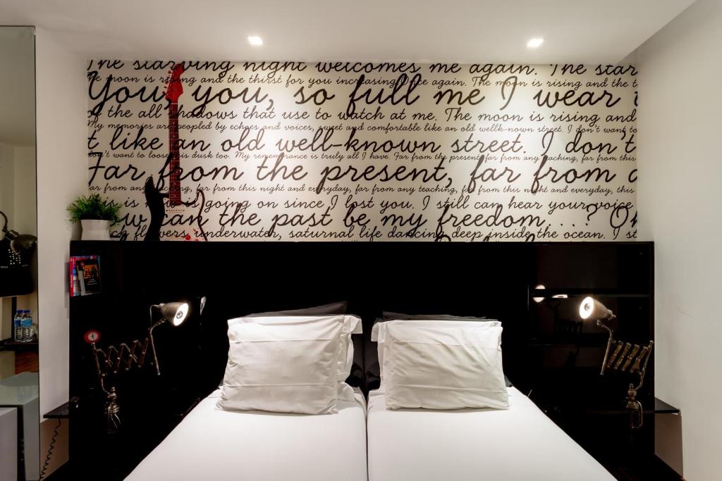 Двухместный (Двухместный номер с 2 отдельными кроватями), Porto Trindade Hotel