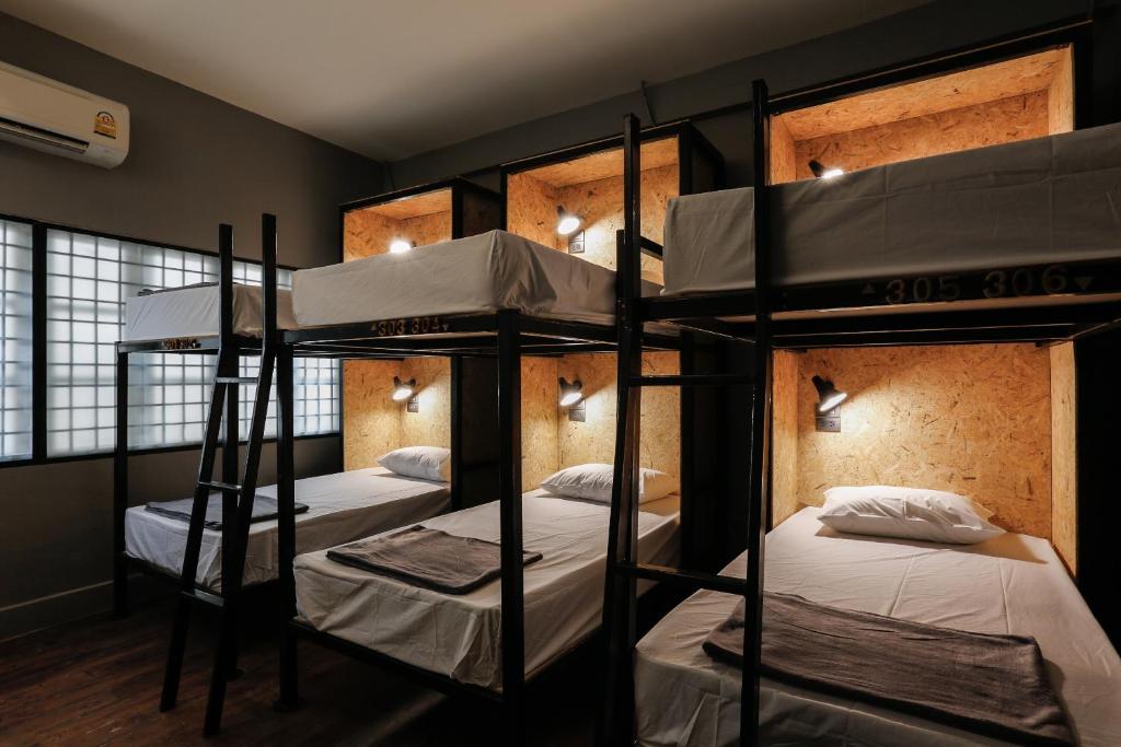 Номер (Кровать в общем 6-местном номере), Bangkok Bed and Bike