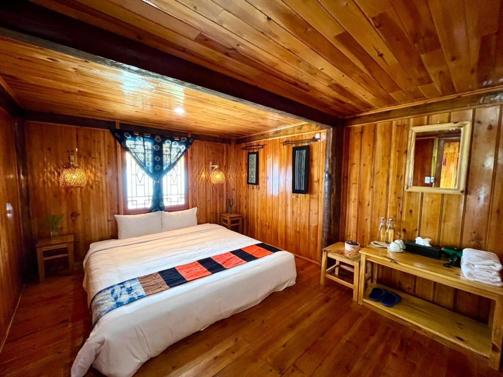 Muong Hoa Eco Homestay & Trekking