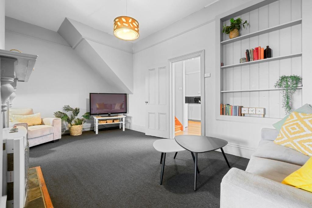 Burnie City Apartments - Tap to explore photos
