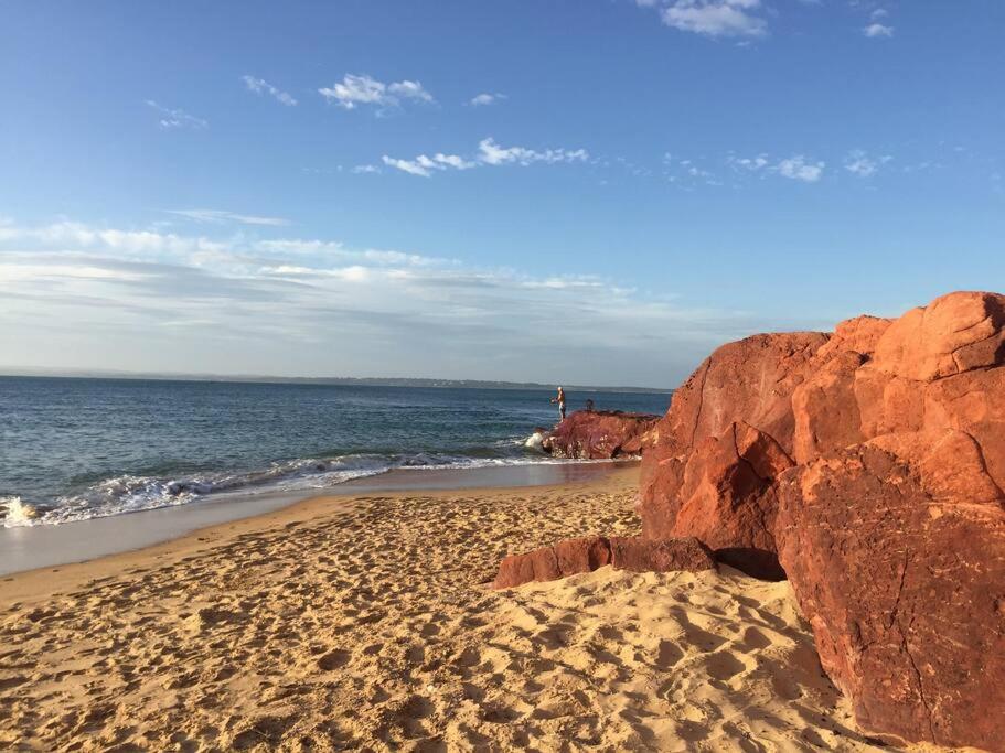 BLACK DUCK SHACK -Dog friendly -Red Rocks Beach photo 2