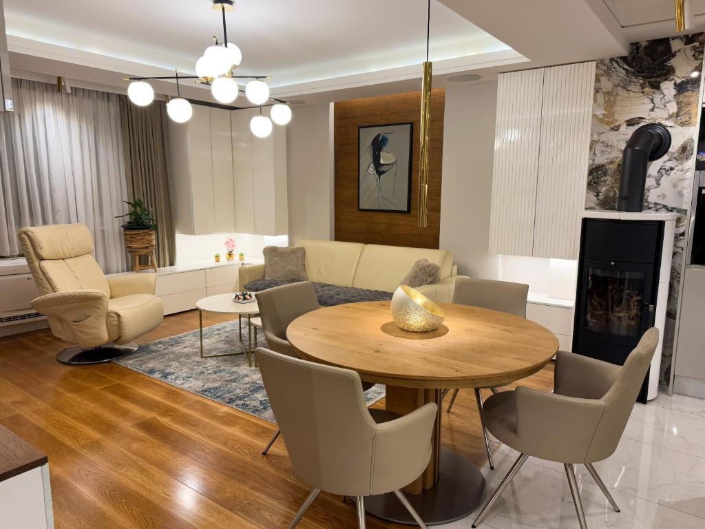 Apartman Madness photo 1