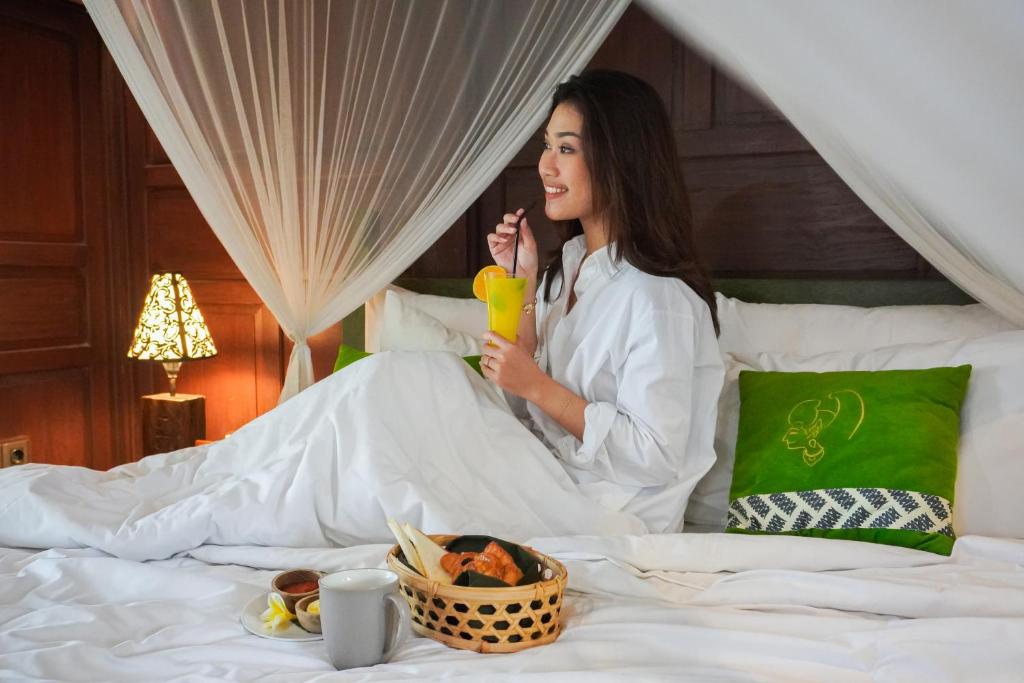 Arya Villas Ubud - Tap to explore photos