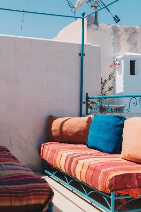 Riad Bouhalla 240m2 in der Medina mit Terrasse - Tap to explore photos