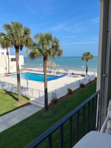 Beachfront oasis heated pool & stunning views #11 image