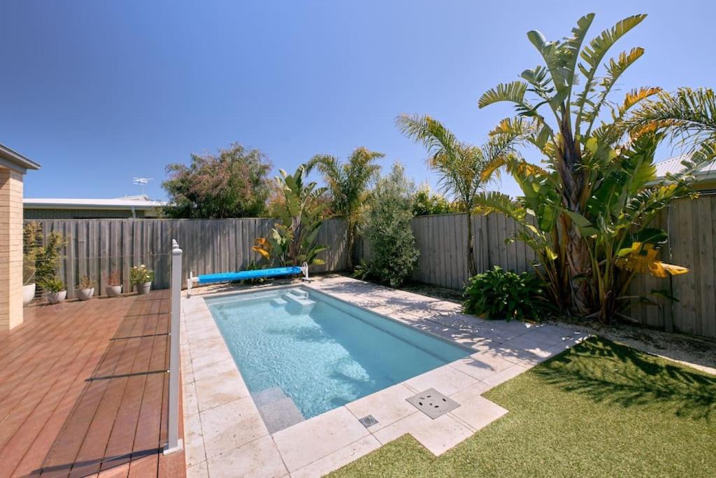 Zeally Sands Pool Retreat
