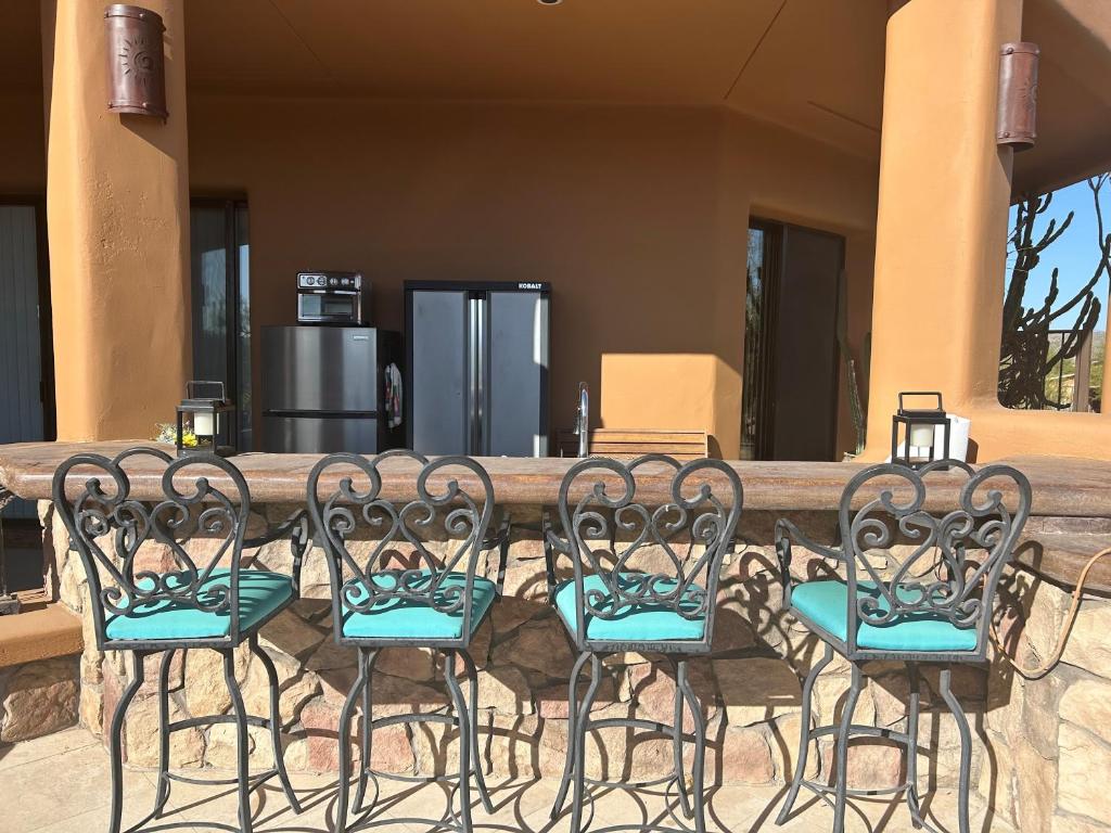 Rio Rancho Verde Two Bedroom Suite - Tap to explore photos