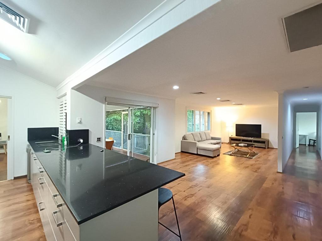 Cozy Room in Modern and Peaceful Home - BH5 photo 1