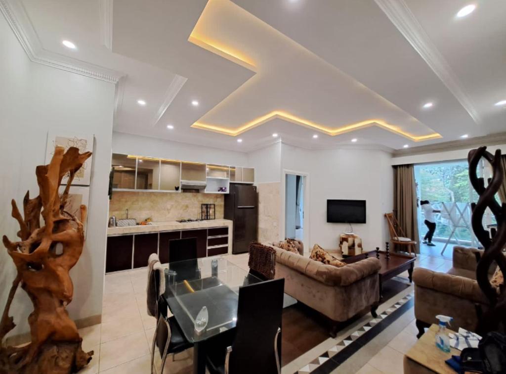 Villa puncak bogor at kota bunga with pool privat photo 3