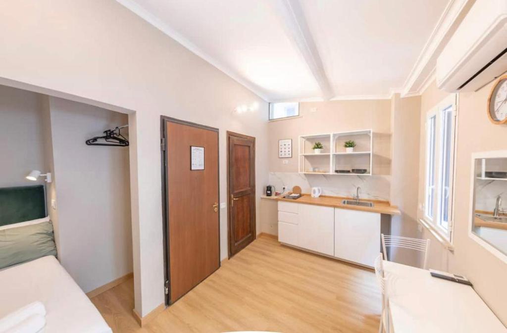 Domus Augustea - 3 Floor Room Type - One-Bedroom Apartment