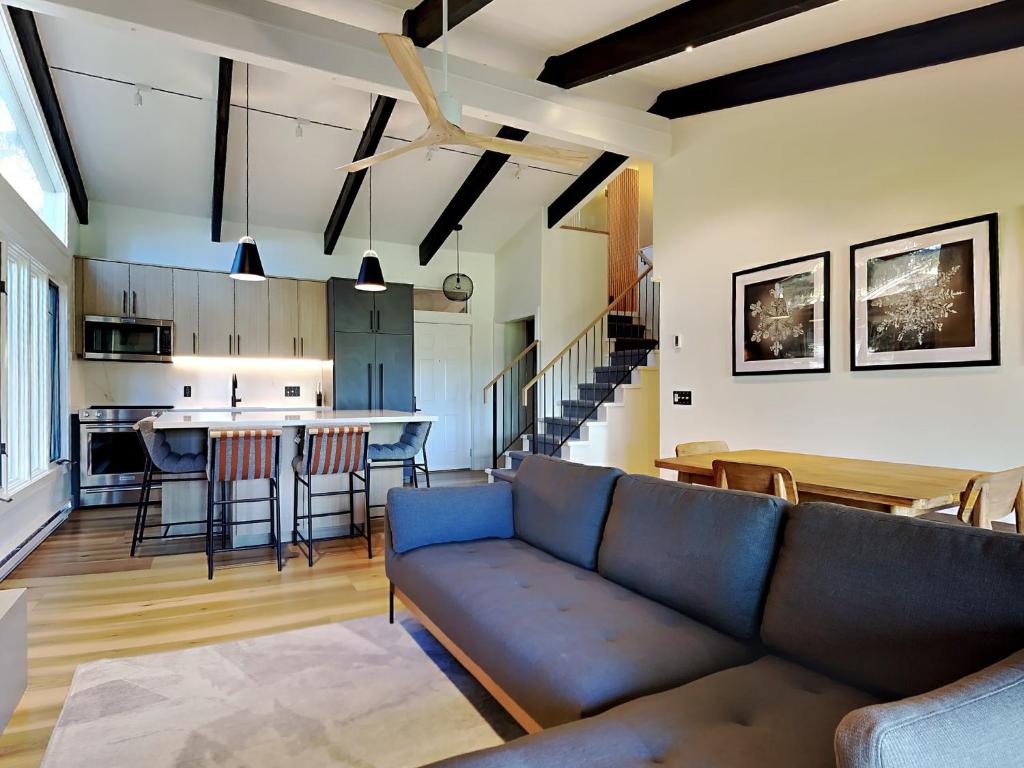 Timberline Condominiums 2 Bedroom plus Loft 3 Bath Premier Unit A3A image