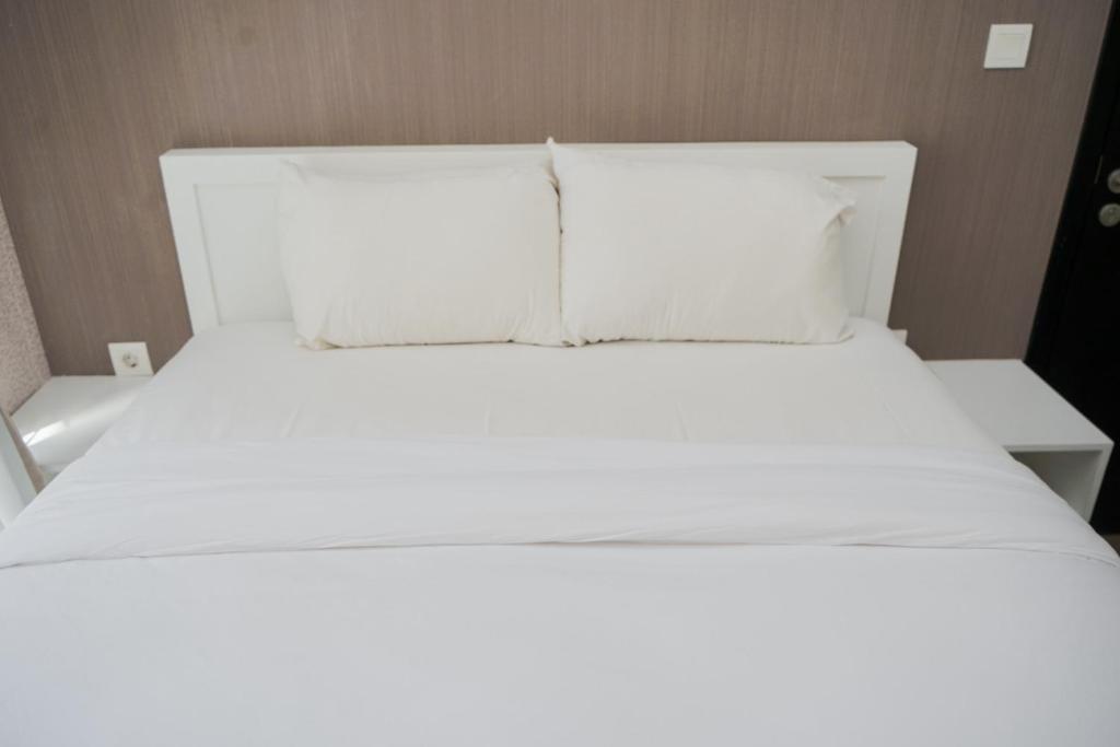 Comfy 1BR Apartment at Casa De Parco By Travelio, Tangerang