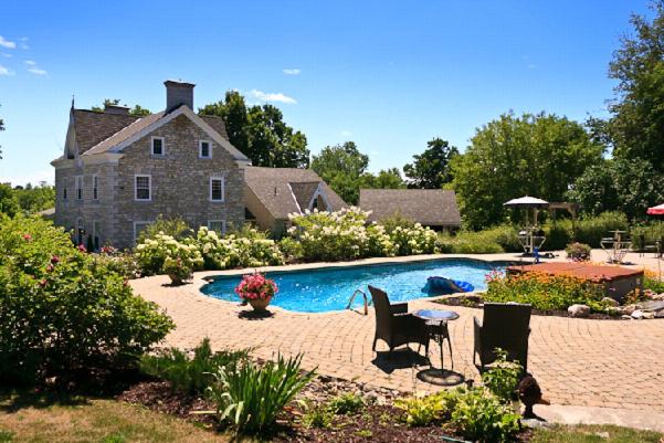 Clyde Hall Bed and Breakfast photo 3