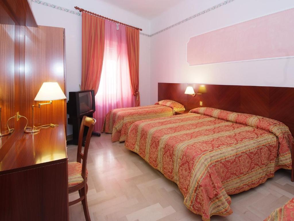 Hotel Ristorante La Ginestra photo 2