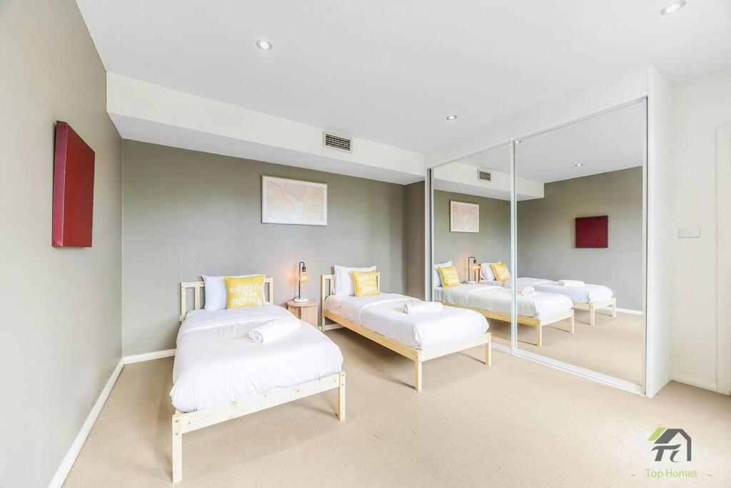 Entire 3 bedrooms Townhouse in Baulkham Hills photo 4