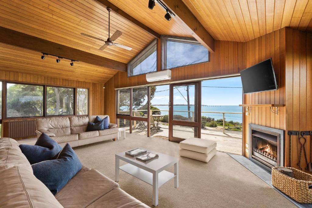 Seaview Splendour photo 2