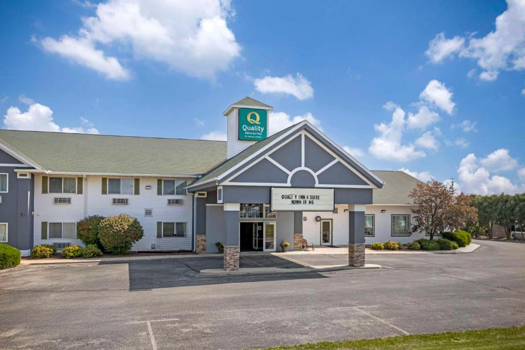 Quality Inn & Suites Stoughton - Madison South image