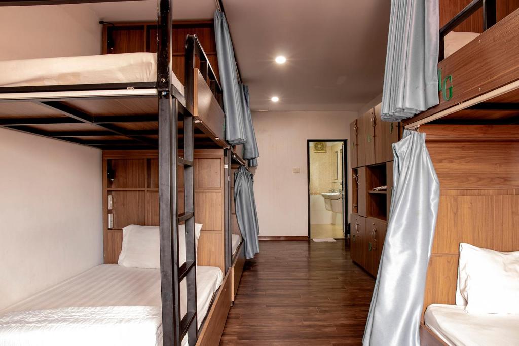 Ha Noi Cue Hub Hotel