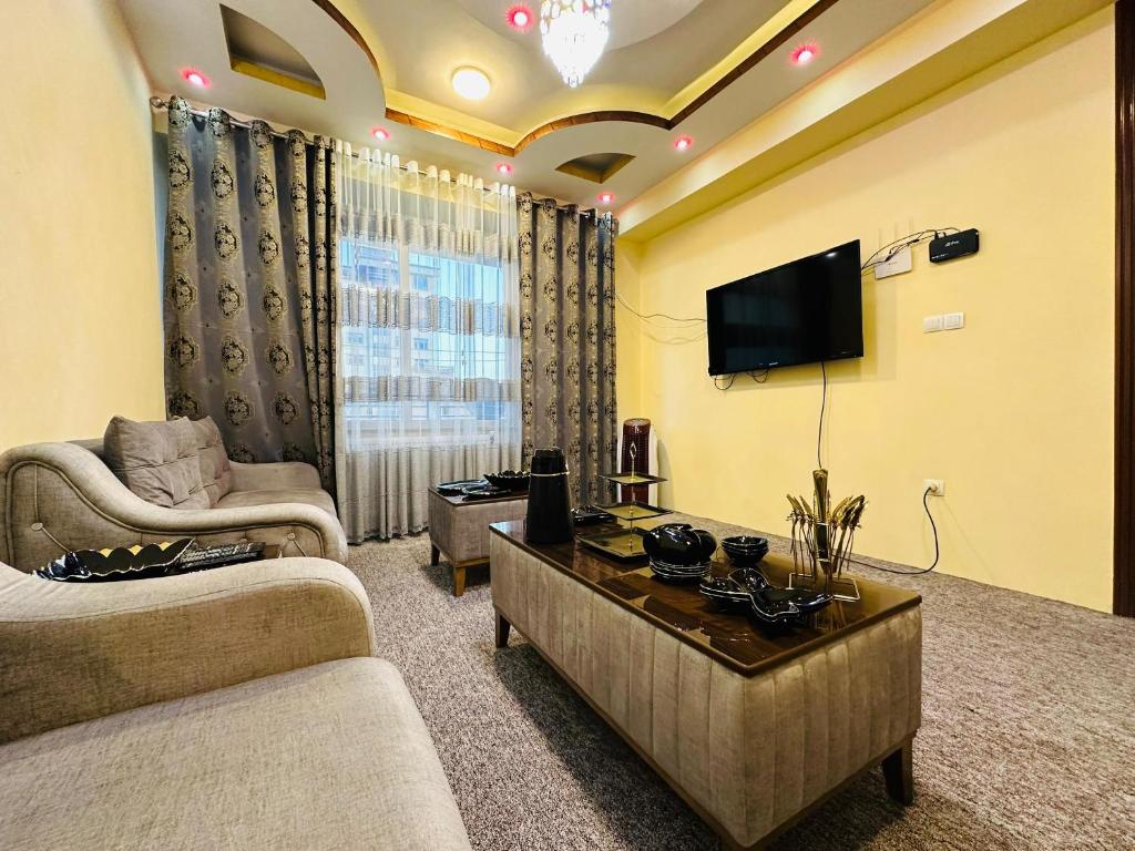 Cityscape luxury residence photo 1