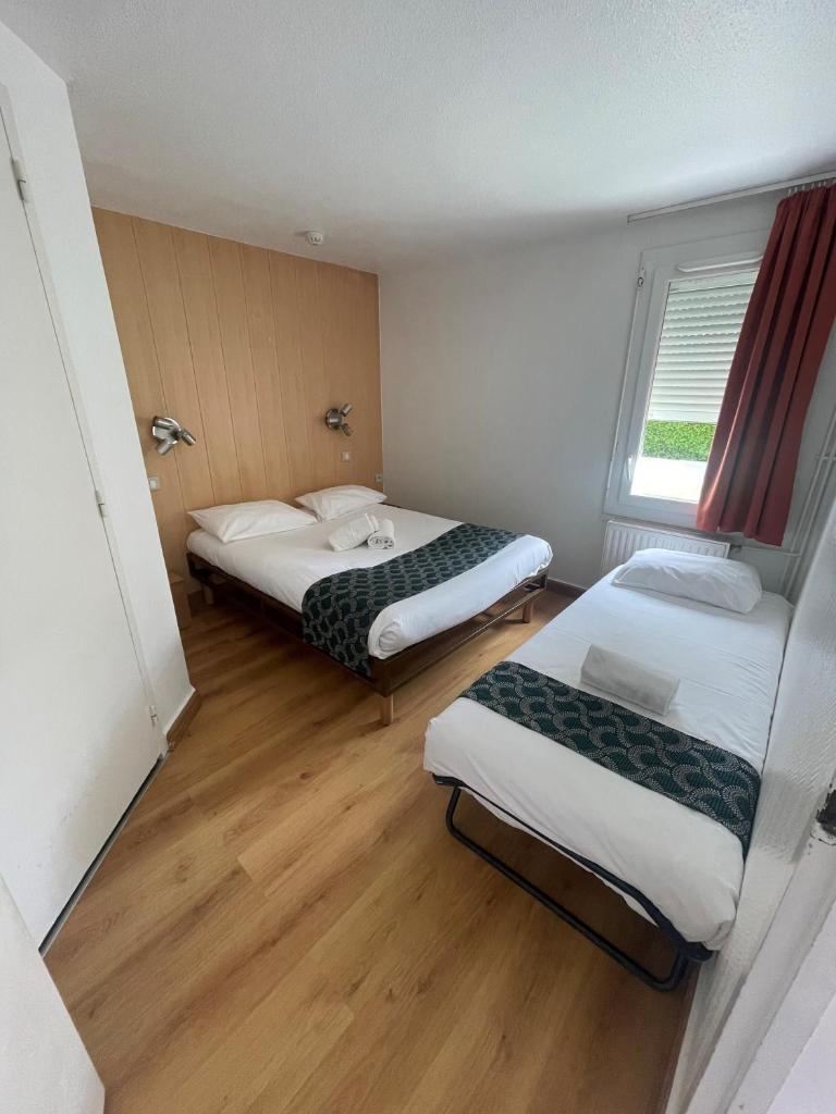 Fasthotel Annecy - Un hotel FH Confort Room Type - Triple Room