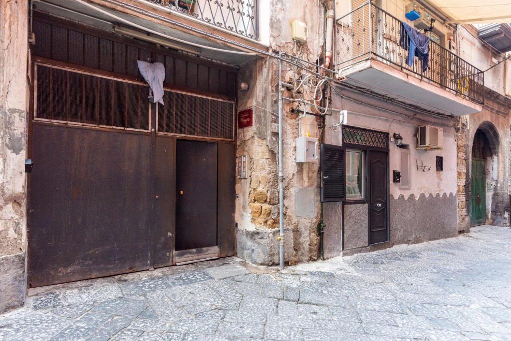 Napoli centro DM apartment, Naples