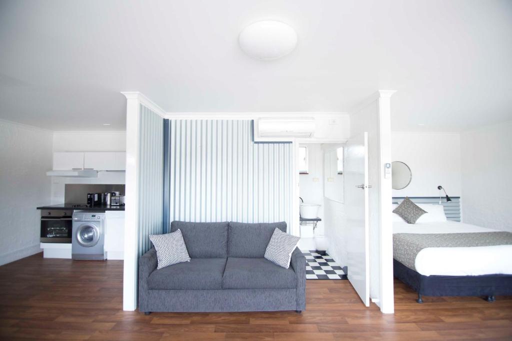 Siesta Central Apartments photo 1