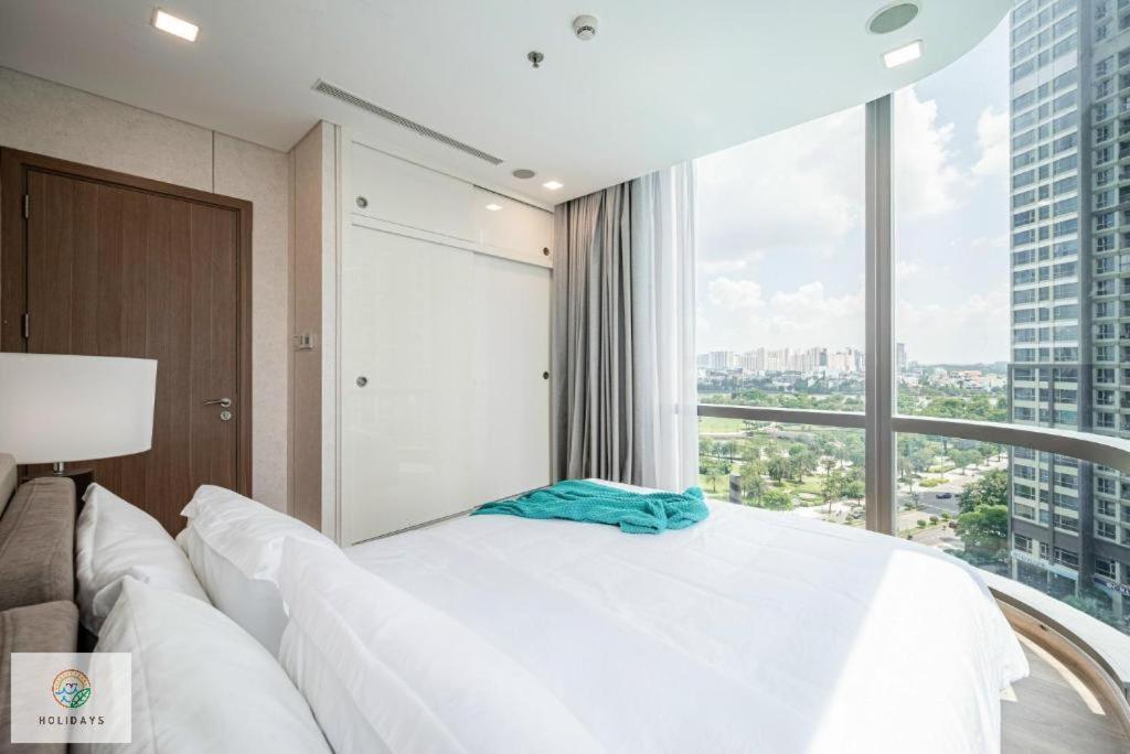 Landmark 81 Holiday Inn