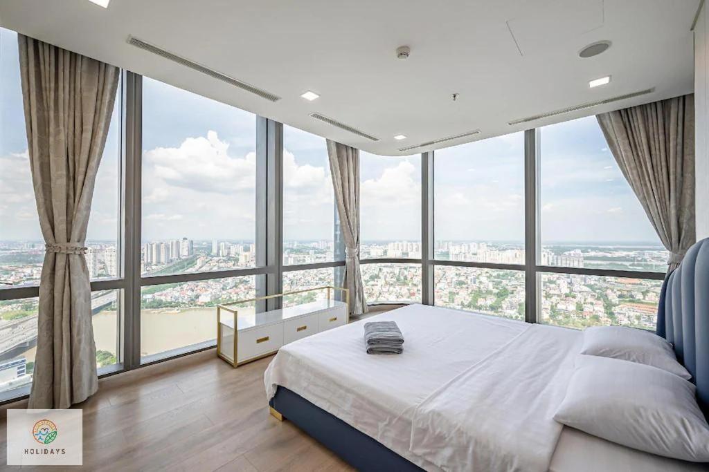 Landmark 81 Holiday Inn