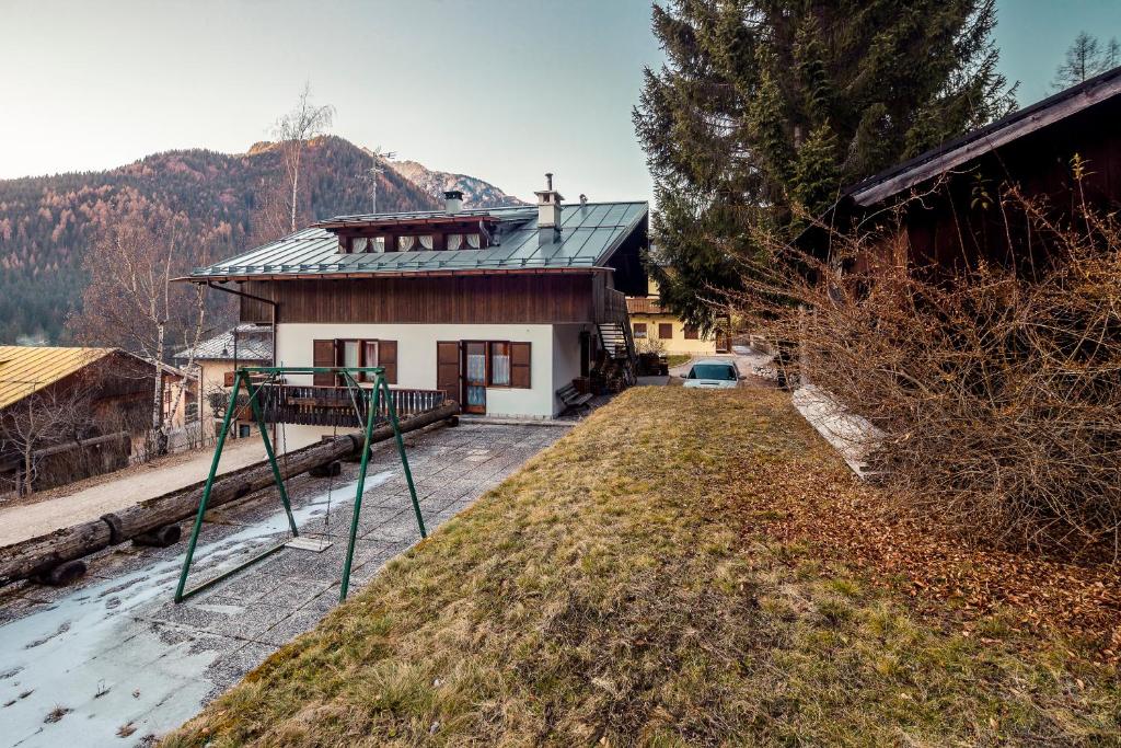 Villa Chiappuzza - Stayincortina photo 1