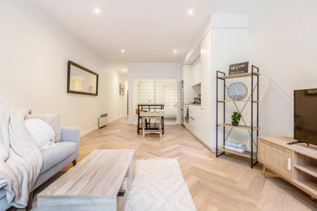 Casa 5min 2 MCG HuGE Patio BBQ Parking Netflix photo 4
