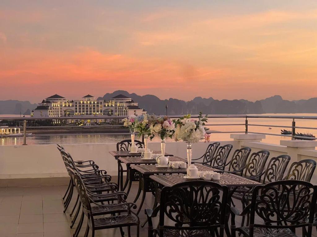 The One Ha Long Hotel