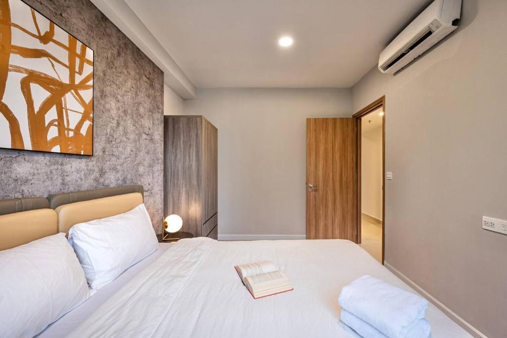 The Suite Landmark Saigon