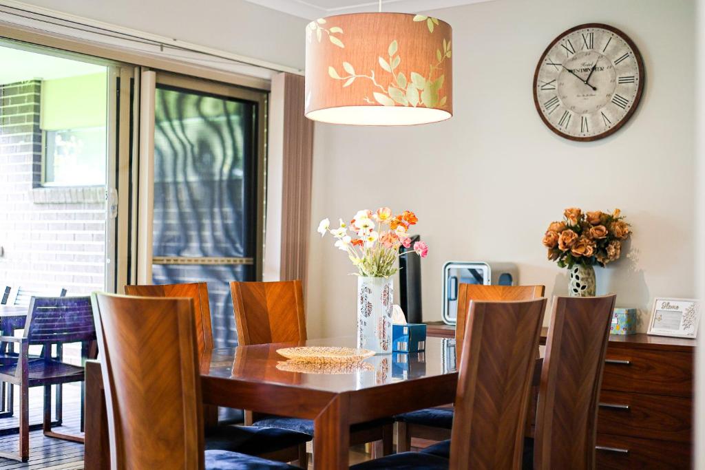 StayAU Spacious Stay Point Cook photo 1