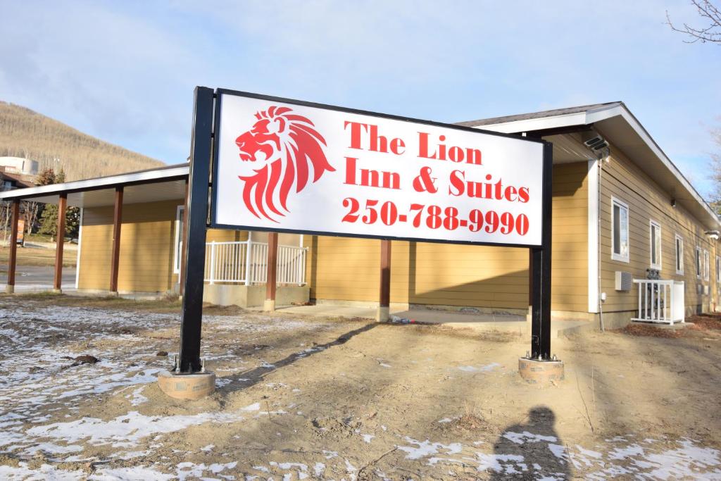 The Lion Inn & Suites photo 2