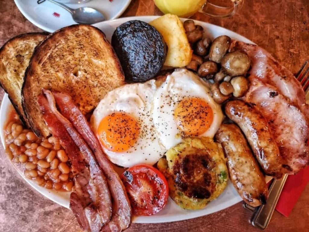 Cat Ba Madame Duyen Hotel