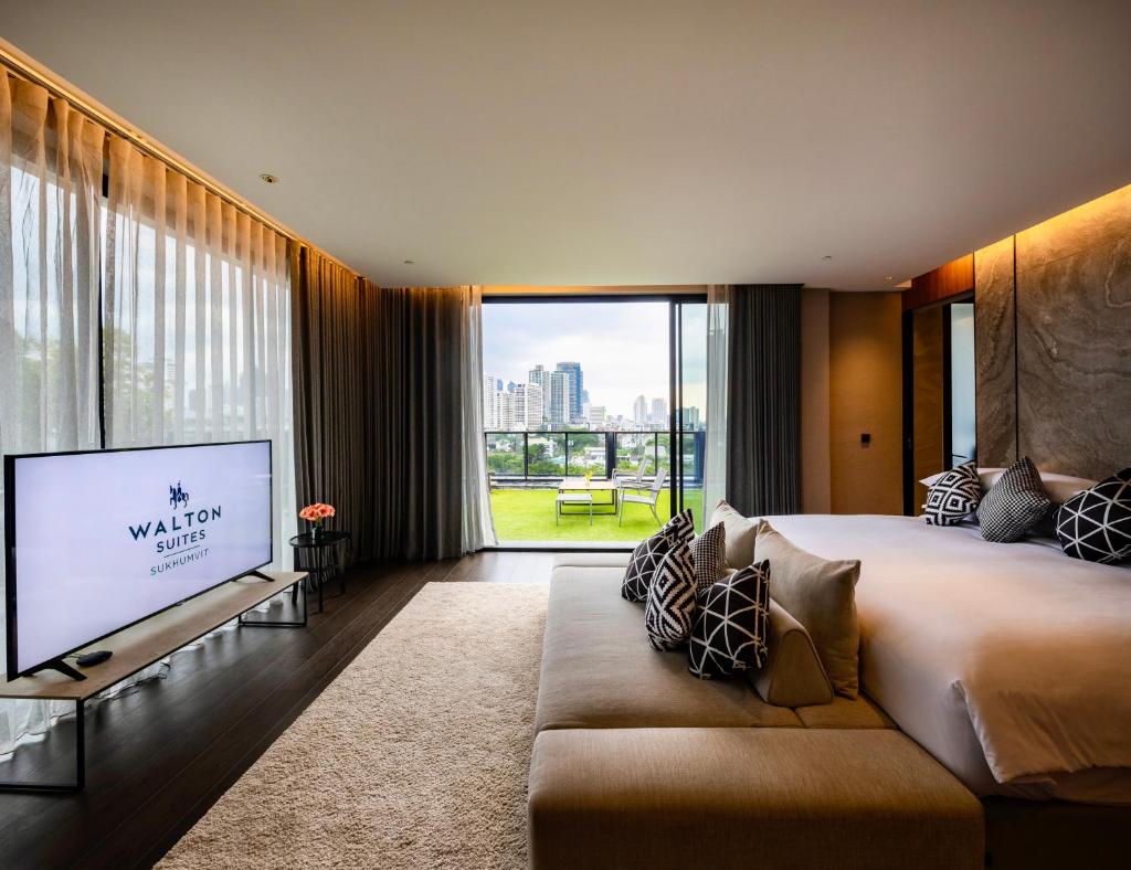 Walton Suites Sukhumvit Room Type - Villa with Private Pool