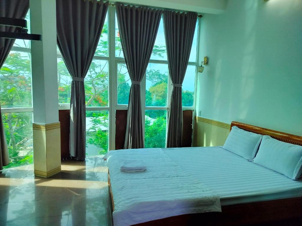 Nhật Linh Homestay