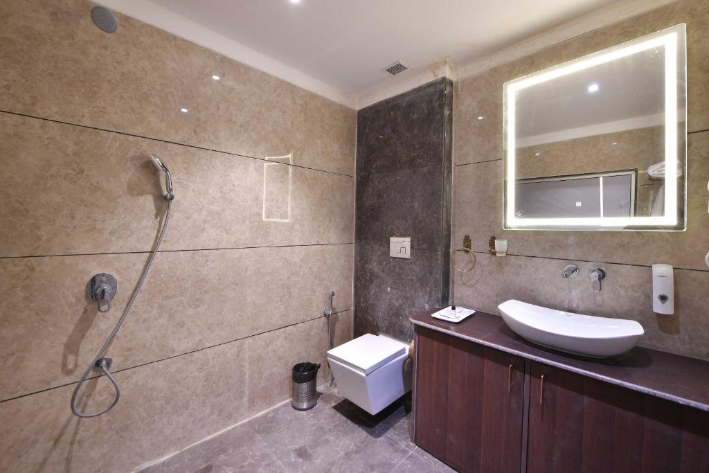 Palette - Hotel Royal Palace Morbi photo 4