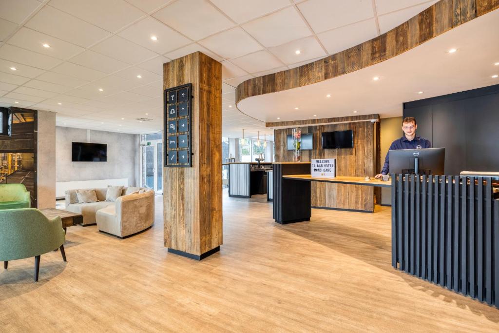 B&B HOTEL Mons Gare photo 1