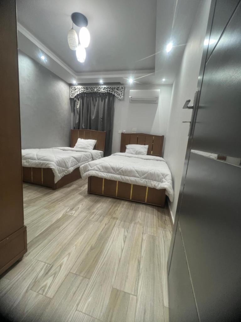 المهندسين ميدان لبنان2 - Tap to explore photos
