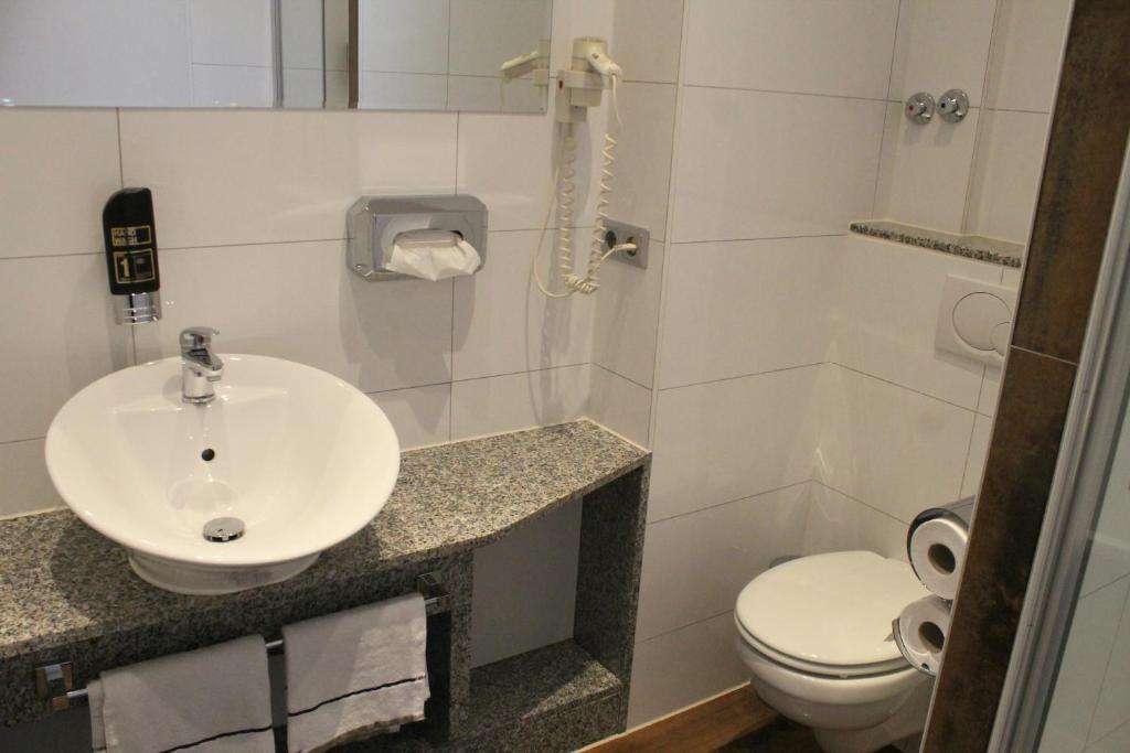 Двухместный (Улучшенный двухместный номер с 1 кроватью), Hotel Weidenhof